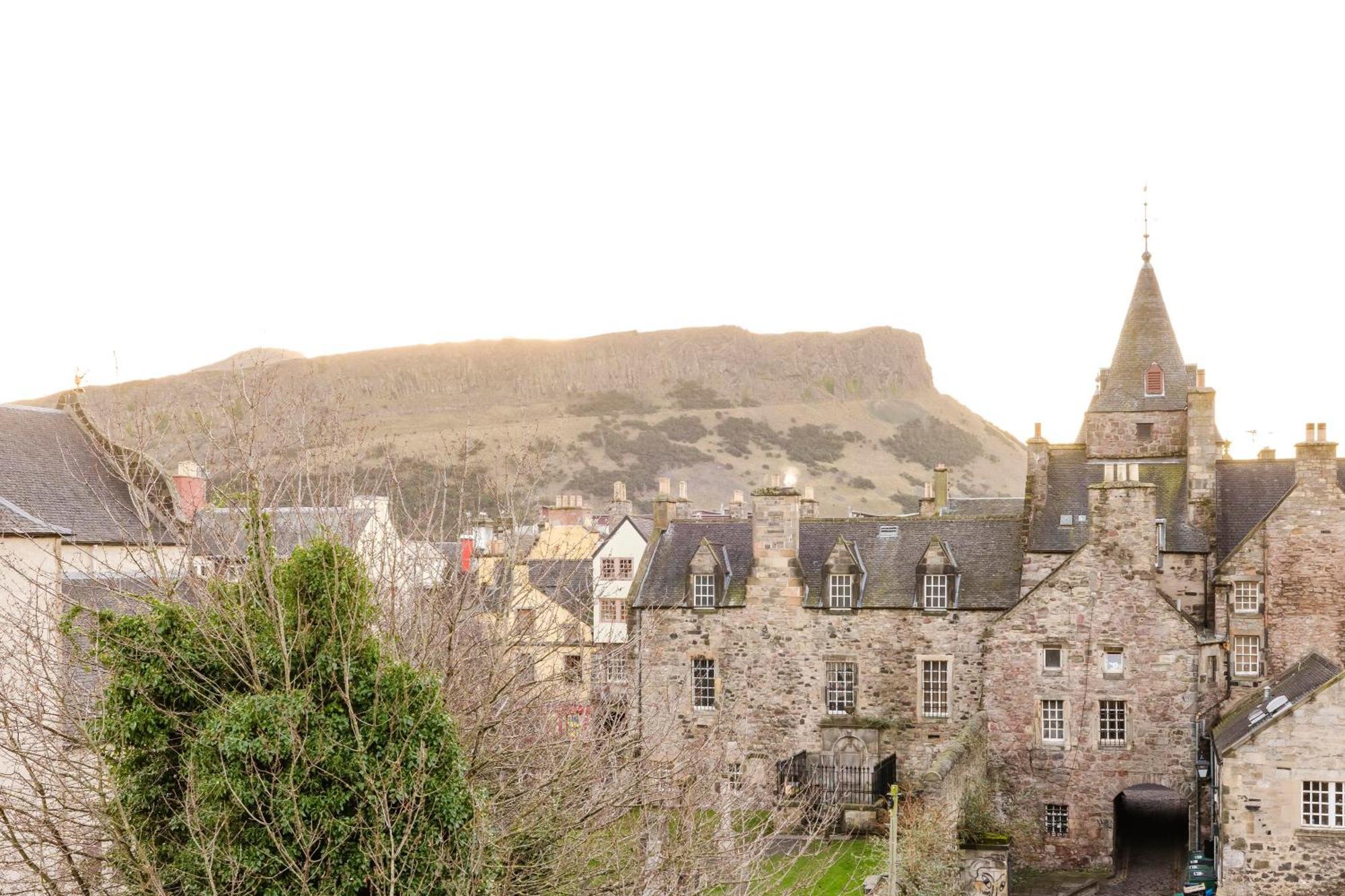 Joivy Stylish Apartment With Balcony In Old Town Edinburgh Luaran gambar