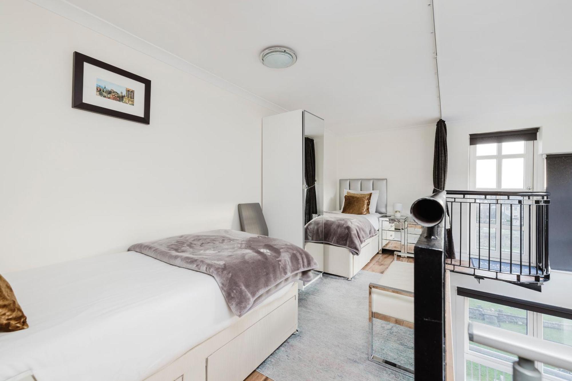 Joivy Stylish Apartment With Balcony In Old Town Edinburgh Luaran gambar